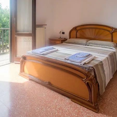 Le Camelie Bed & Breakfast *